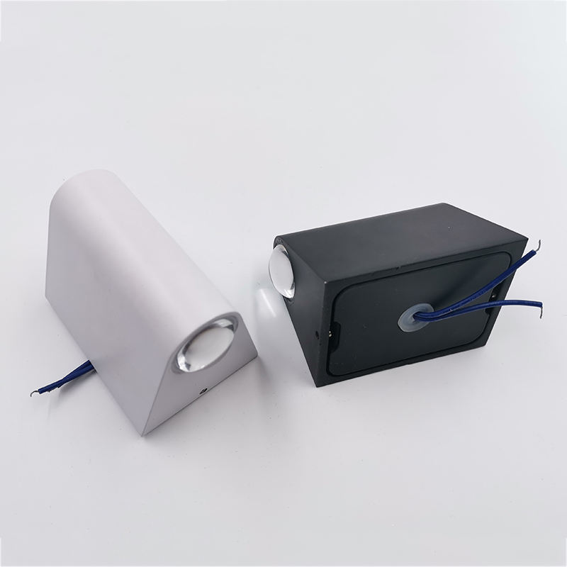 Lampada da parete a LED impermeabile di alta qualità per esterni di vendita diretta in fabbrica Lampada per scale da corridoio per hotel Villa