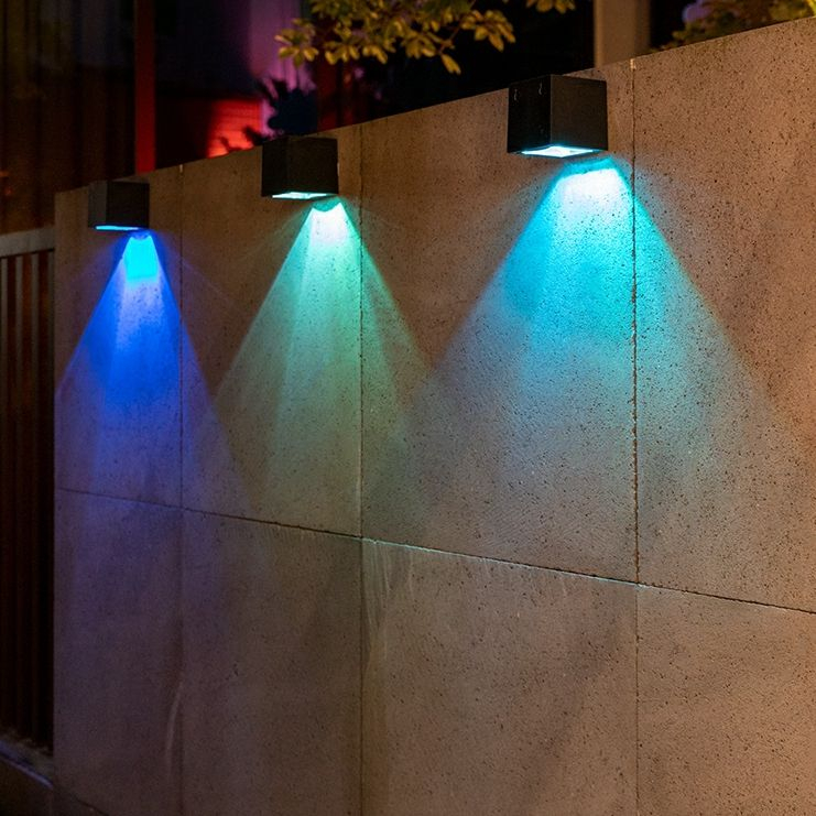 Lampade da parete solari per esterni Lampade da parete solari Lampade da parete solari Lampada solare da esterno cubo Lampada solare quadrata Lampada a luce calda impermeabile IP65