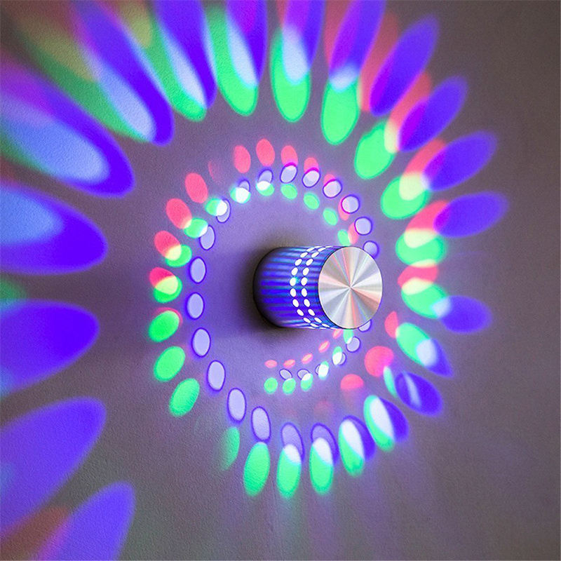 Luce mista di lampada da parete a foro a spirale con prezzo di fabbrica e fantasia moderna luce notturna per interni RGB con telecomando