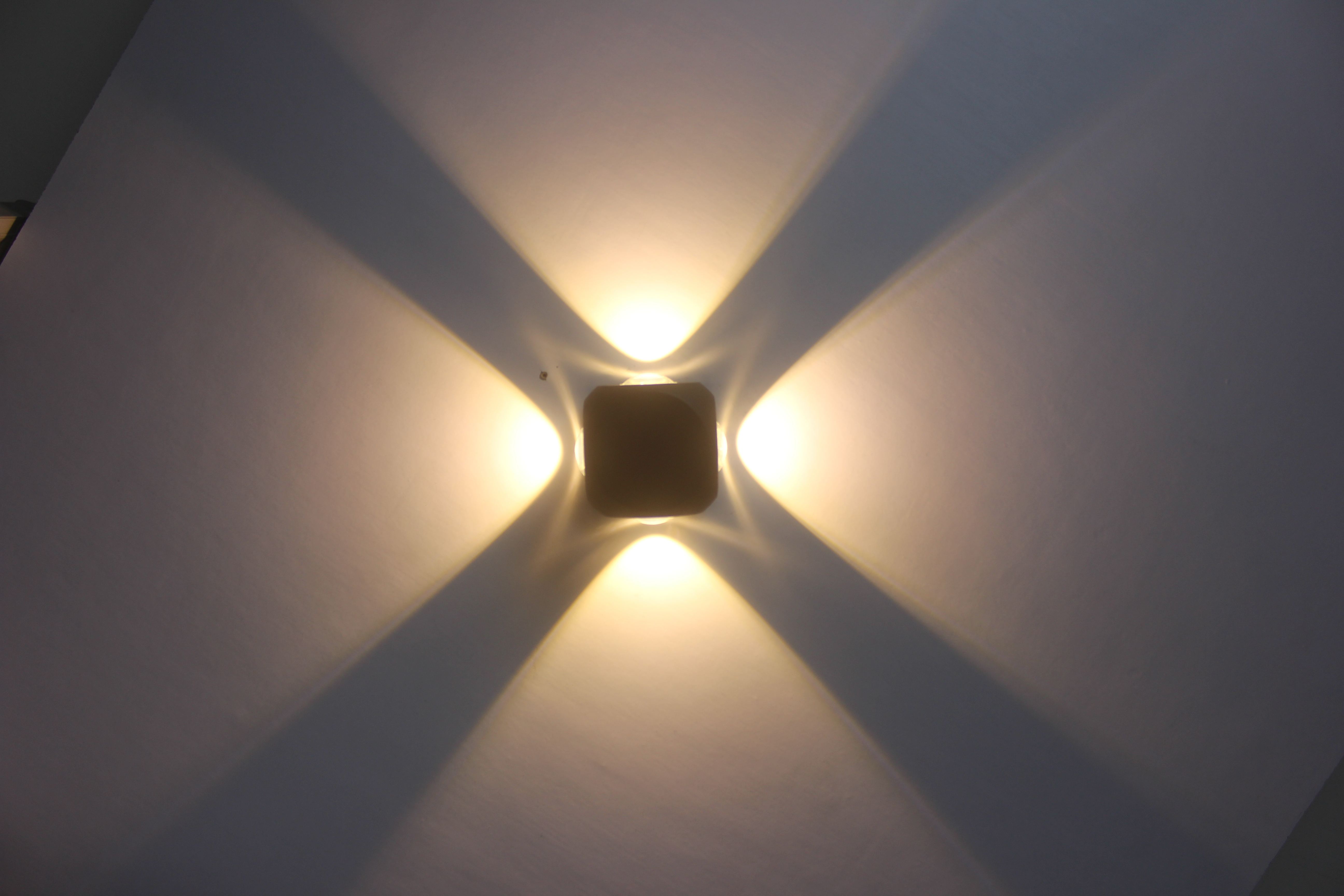 4W Led Wall Light Outdoor Led Impermeabile Costruzione Esterno Cancello Balcone Giardino Cortile