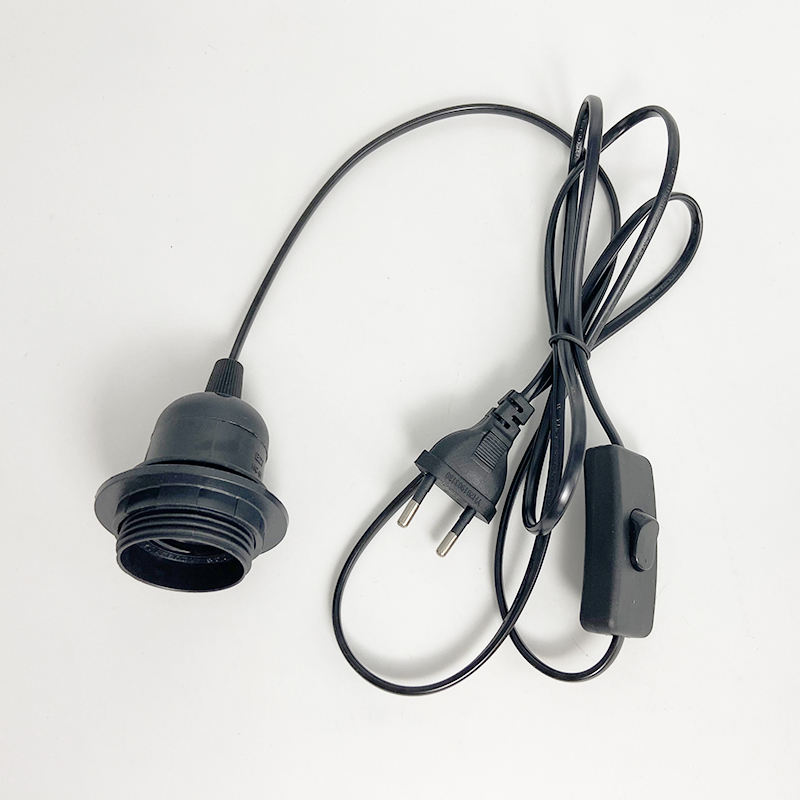 E27 303 Interruttore Cavo a mezzo dente Cavo Cavo di commutazione della luce Spina Pulsante di accensione Interruttore Cavo di linea da 1,8 m Lampada a LED Modello spina UE USA