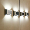 Lampada solare 6LED IP65 Lampada da esterno impermeabile Lampada da parete per cortile per la decorazione della villa da giardino