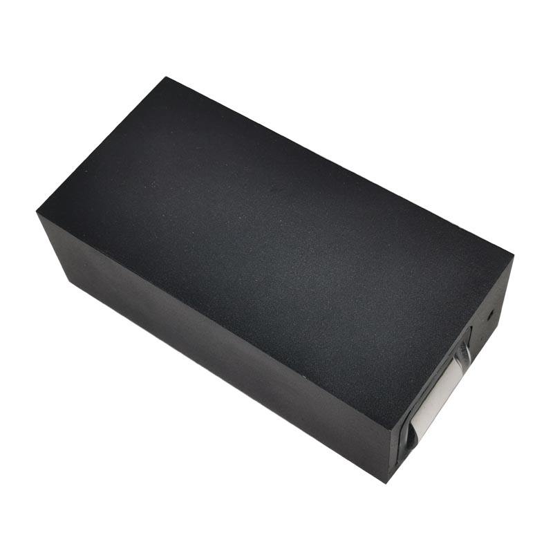 Lampada a led moderna da 6W Lampada da parete impermeabile a fascio di luce nera e applique da parete su e giù per la luce notturna per esterni per la casa