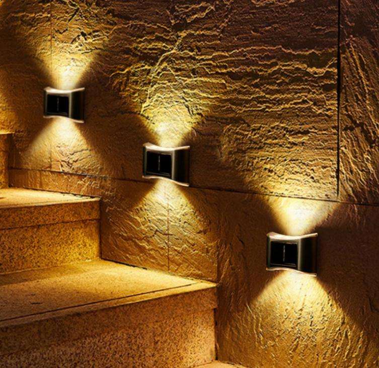Lampada solare 6LED IP65 Lampada da esterno impermeabile Lampada da parete per cortile per la decorazione della villa da giardino
