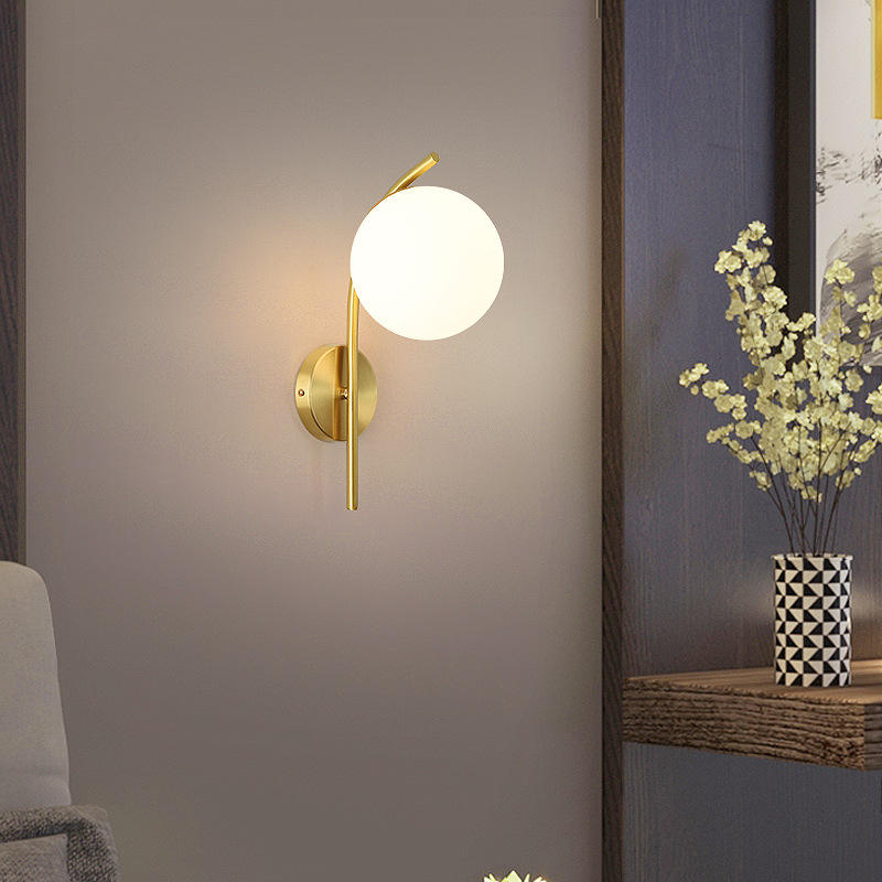 Nordic Modern 8W Lampada da parete Impermeabile Ip65 Led Alluminio Outdoor up Down Applique da parete per Garden Hotel Luminoso Corpo in vetro bianco