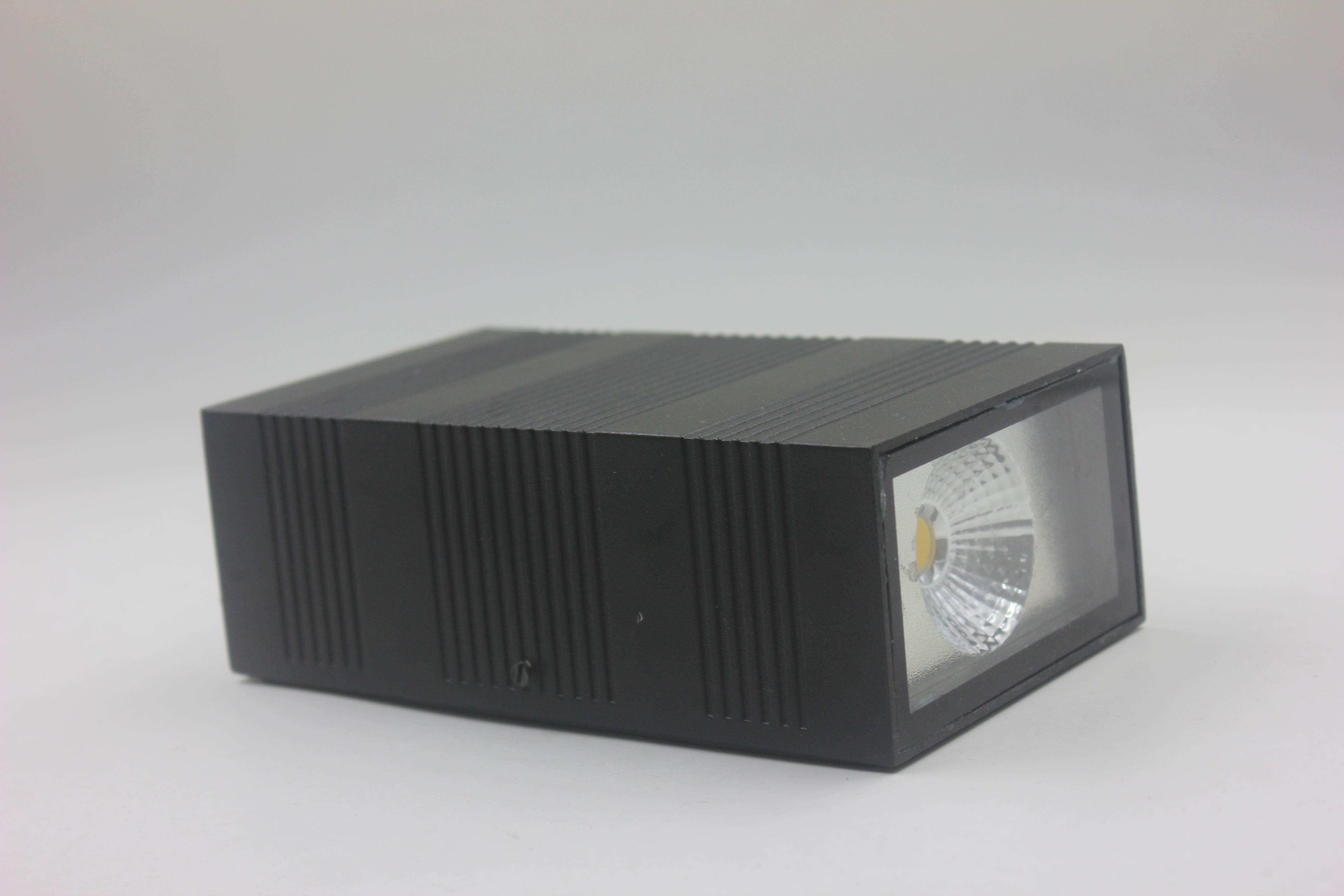 Up And Down COB Lampade da parete moderne a LED 12W Illuminazione per interni Applique da parete impermeabile fissata al muro