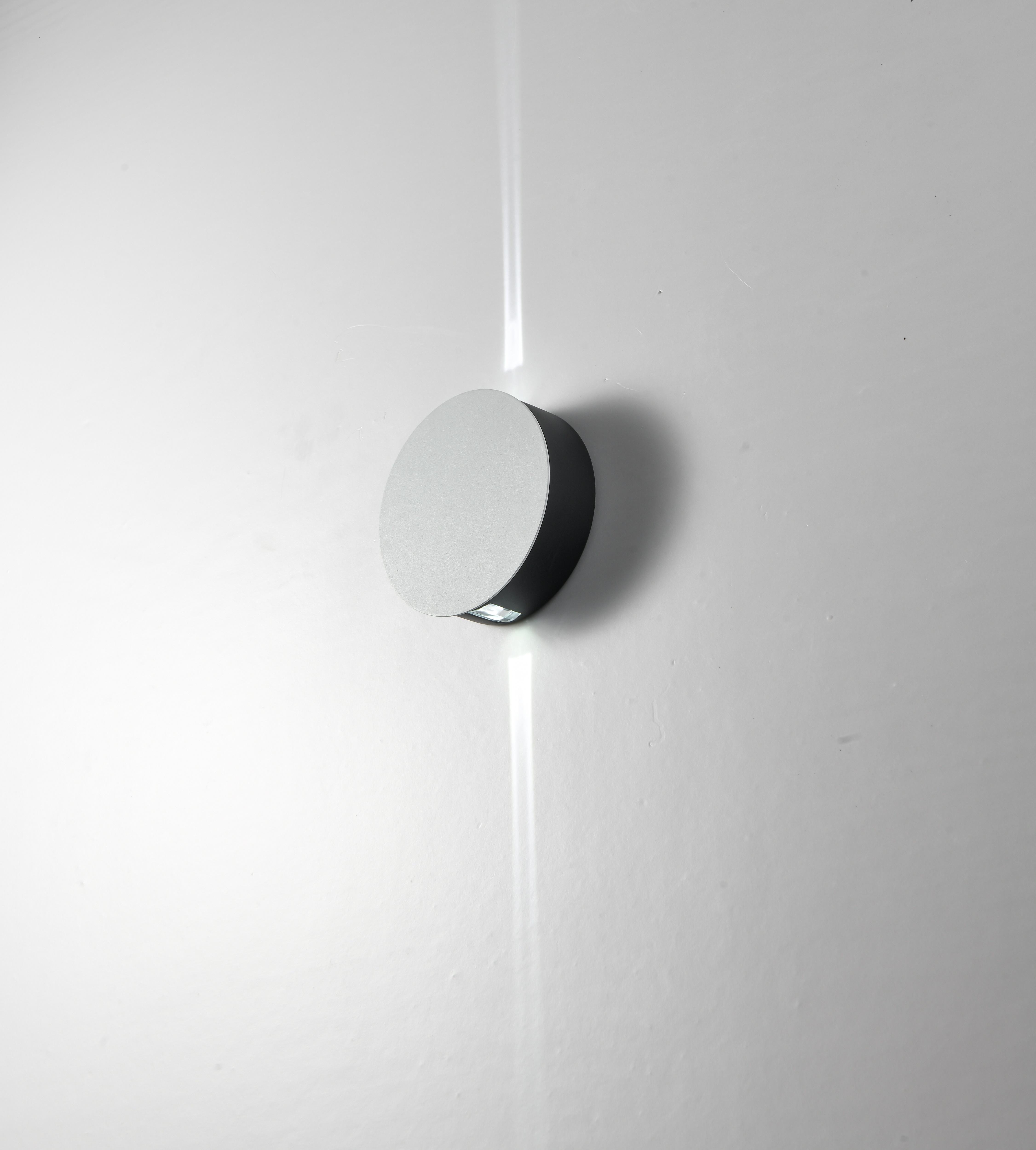 6W LED Lampada da parete per interni Lampada da parete circolare Lampada da parete luminosa a quattro lati con telecomando Lampada da parete Decorazione Luce Bianco caldo / Luce bianca fredda Camera da letto Soggiorno 