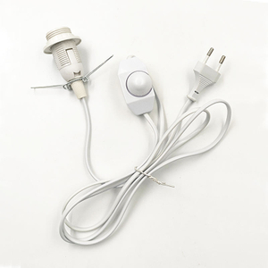 Portalampada europeo con attacco base E14 con interruttore on off spina ue prolunga filo vintage da E27 a 2 3 pin us au plug