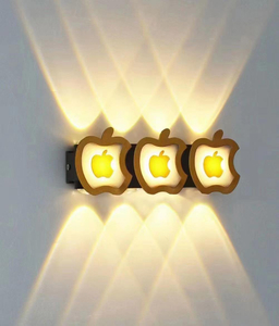 Lampada da parete impermeabile per esterni da 6W Lampada decorativa a forma di mela Lampada da parete a luce notturna a LED Lampada da parete moderna su e giù per giardino
