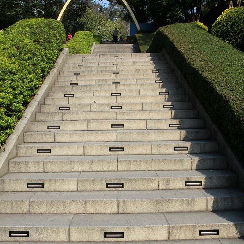 luci segnapasso luci segnapasso a led segnapassi per interni scaletta a LED per scale da giardino luci per gradini da interni luci a led per gradini luci per gradini a led per interni luci per gradini interni