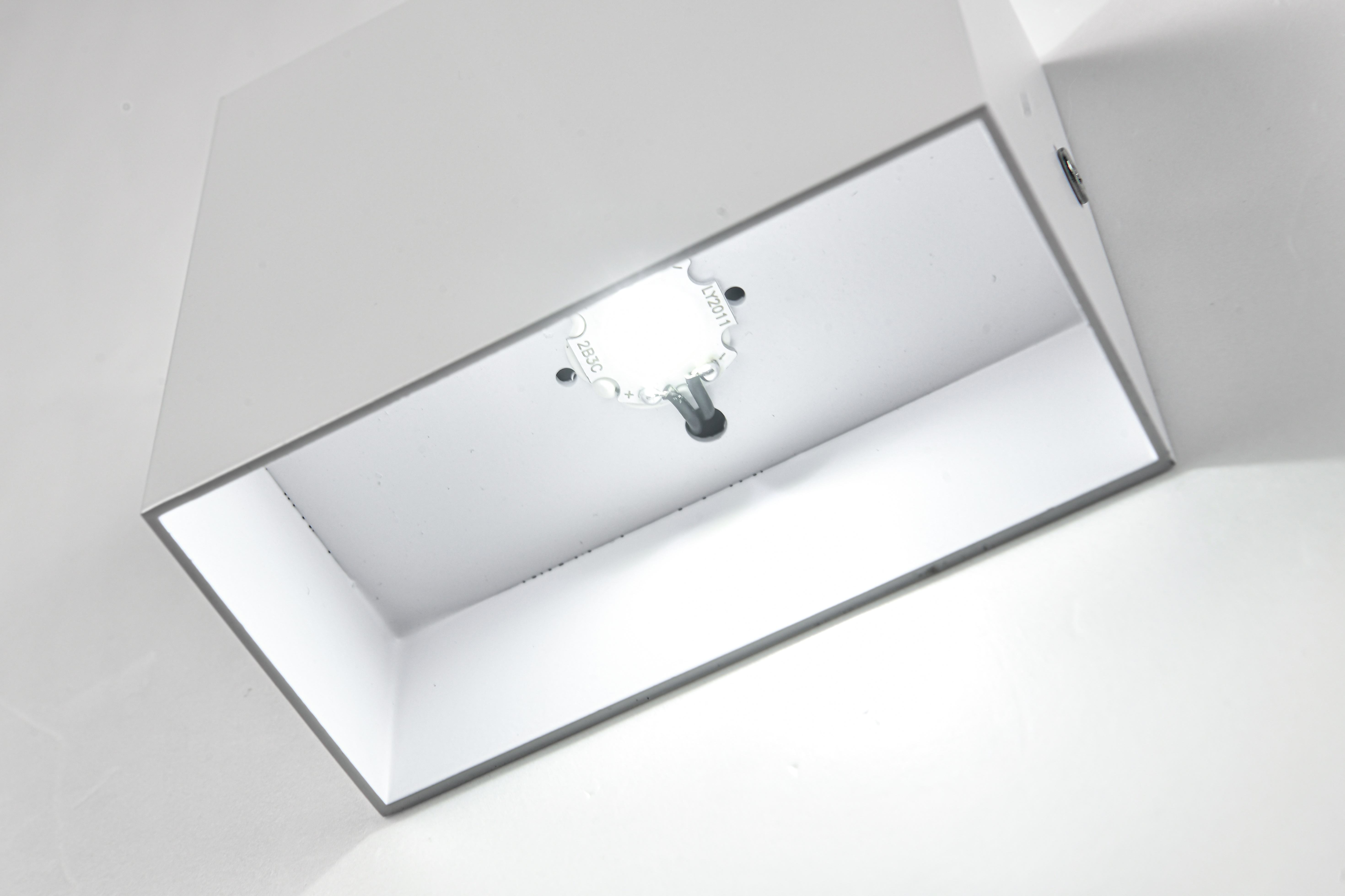 6W COB Applique da parete per interni LED Risparmio energetico Camera d'albergo Corridoio Loft Loft Scala Applique da parete Powernightlight Lampada da parete a LED