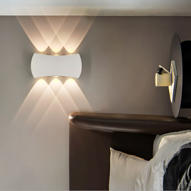 4W 6W 8W Moderno Minimalista Indoor Outdoor Hotel Corridoio Corridoio Porta Scala Portico Lampada da parete a forma di luna a LED