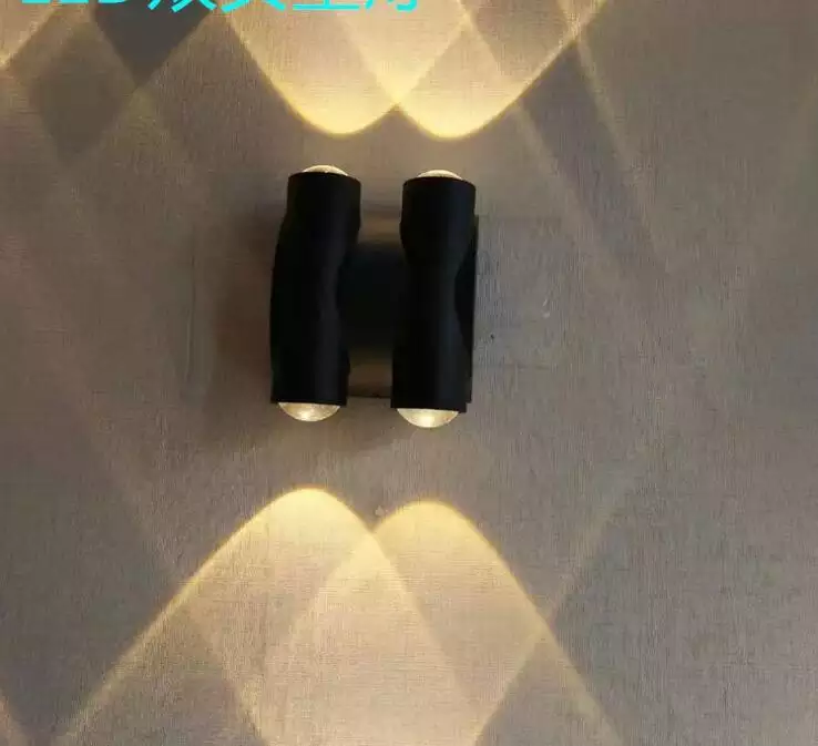 Lampada da parete moderna IP65 Illuminazione per esterni Lampada da parete a LED impermeabile per interni Soggiorno Corridoio Parco Paesaggio Luce da giardino
