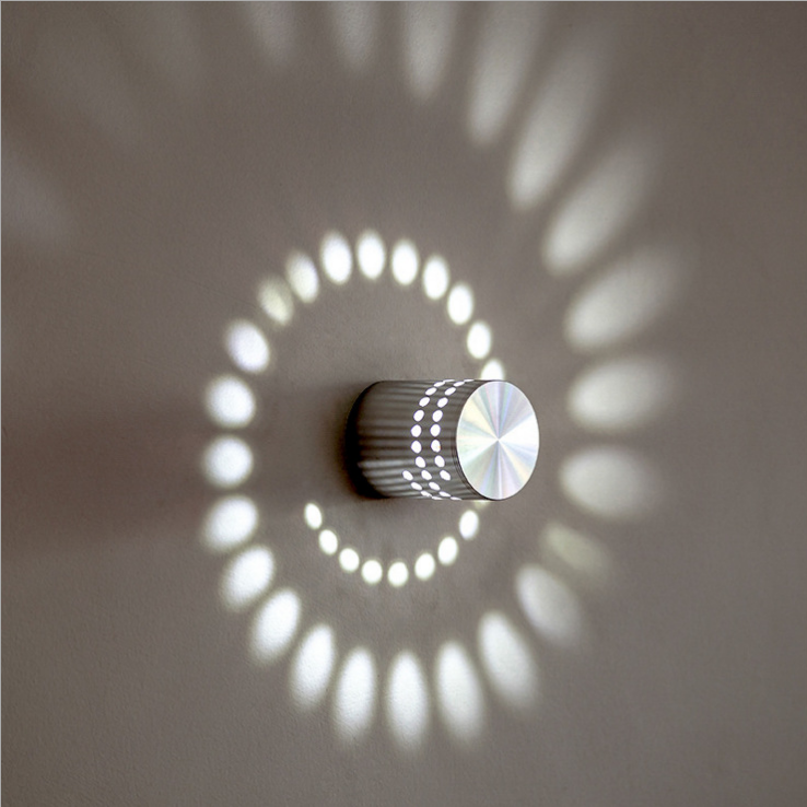 Lampada da parete a LED Plafoniera RGB telecomando IR colorato Novità innovativa creativa semplice decorazione salotto