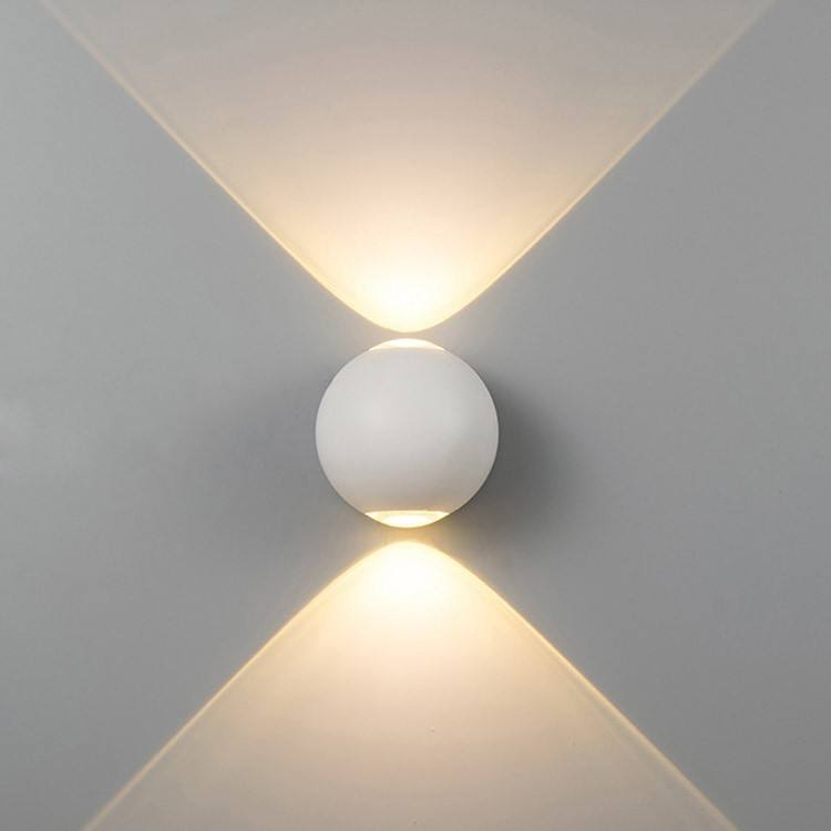 Hot New Products Lampada da parete per esterni impermeabile moderna su e giù per la luce con il miglior servizio a basso prezzo