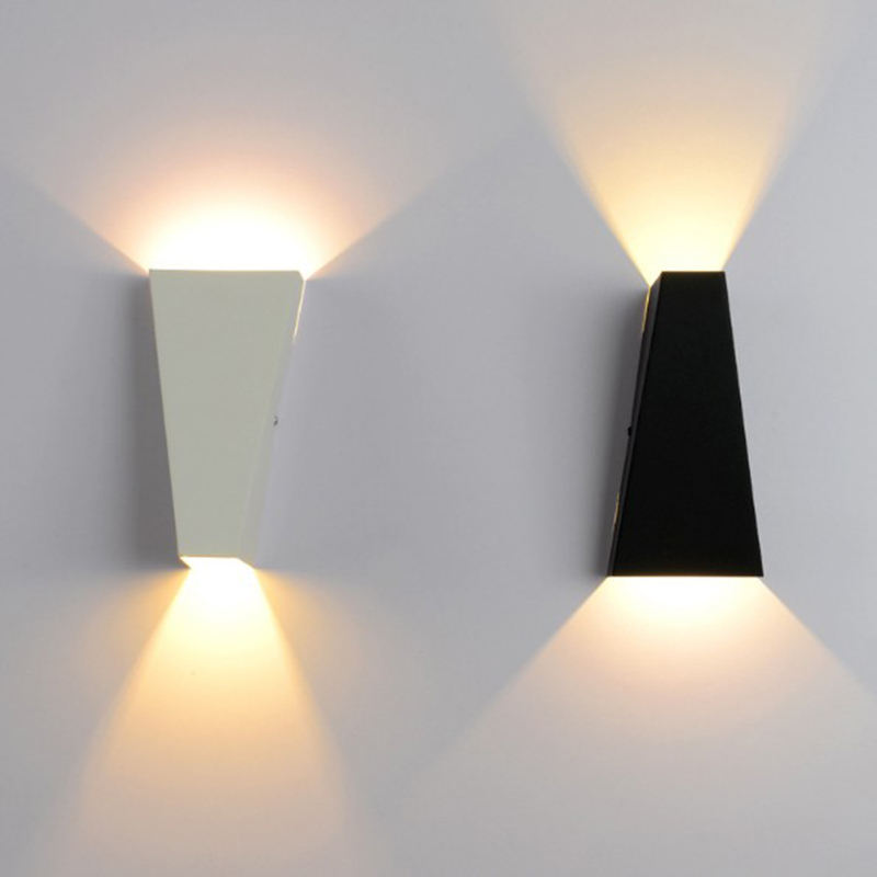 Caratteristiche di illuminazione su e giù Lampada da parete a LED Applique a doppia testa Geometria per camera da letto Illuminazione domestica Apparecchio per scale LED Wandlamp