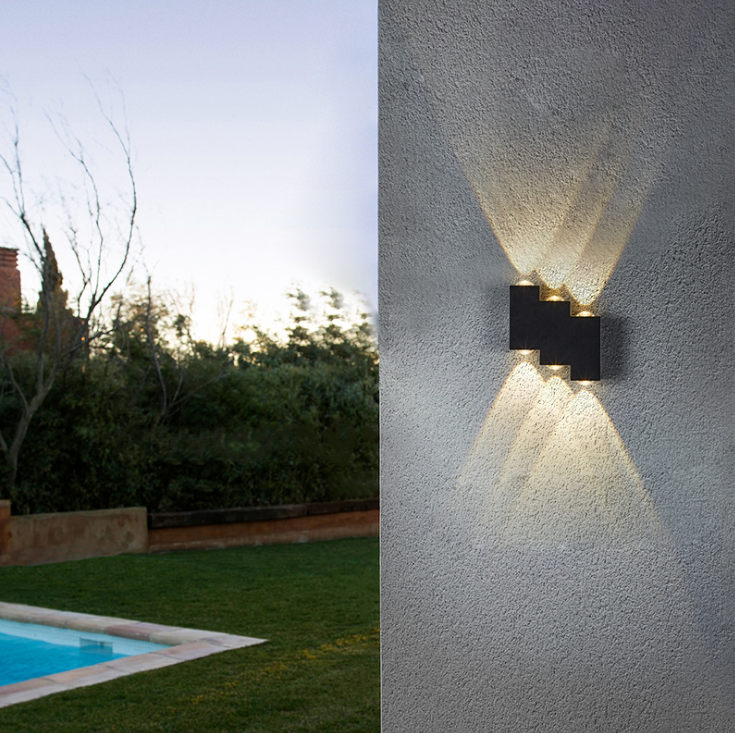 Lampada da parete a LED per esterni su e giù in alluminio Decora la luce del portico della camera da letto dell'applique da parete