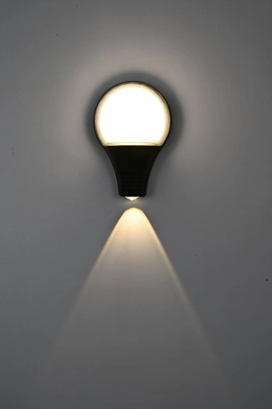 Applique da parete a led per esterni Applique da parete a led per esterni Applique da esterno a forma di lampadina Applique da parete a LED per esterni impermeabile