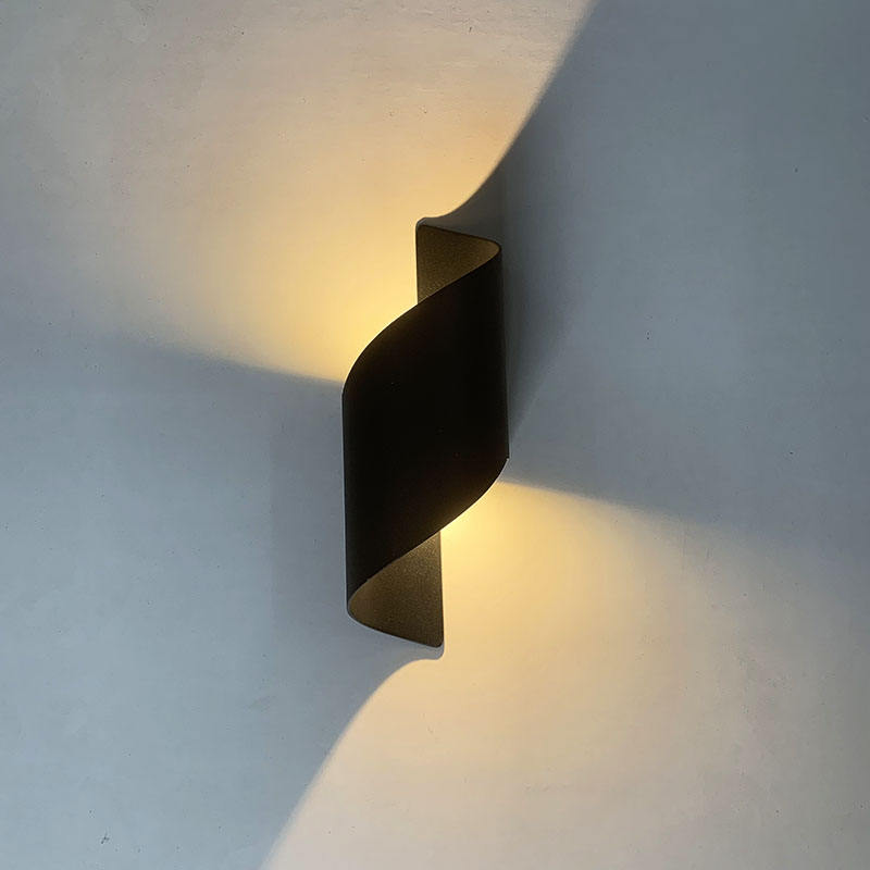 Moderna applique da parete a LED Up Down Lighting Cube Sconce Lamp Fixture Mount Indoor Home Room Bedroom Hotel Lighting Decoration