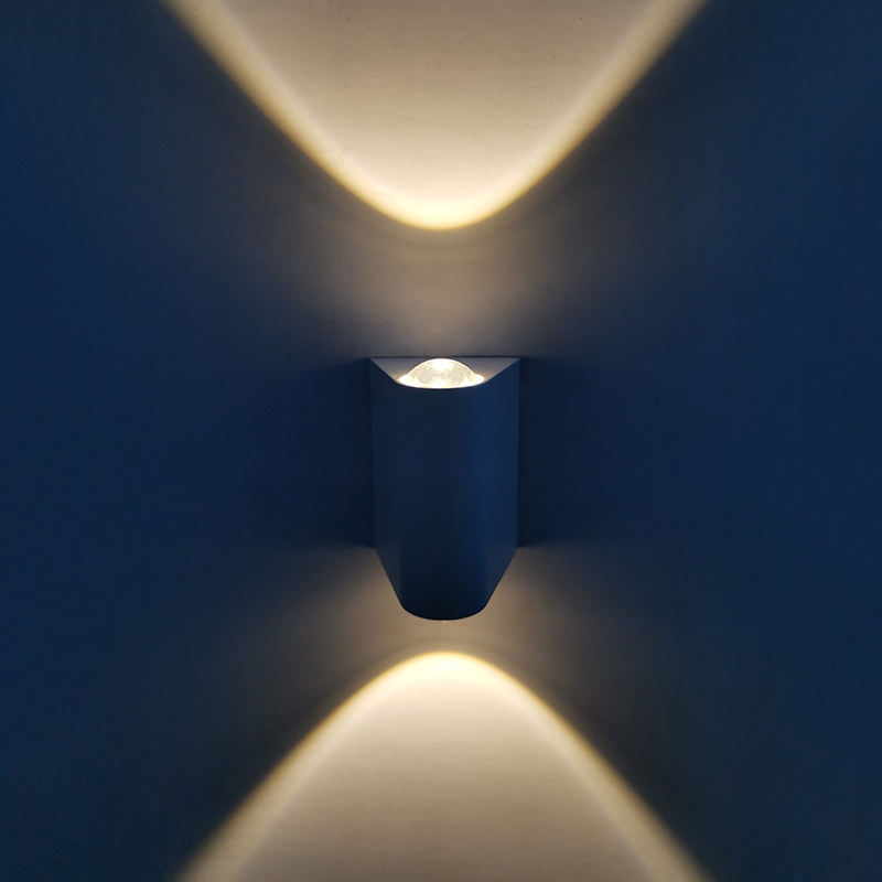 Lampada da parete a LED impermeabile di alta qualità per esterni di vendita diretta in fabbrica Lampada per scale da corridoio per hotel Villa