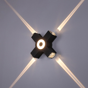 Lampada da parete per esterni a LED a forma di onda minimalista montata su superficie e impermeabile IP65 85 ~ 265V Lampada da parete minimalista per la luce del portico di Path Street