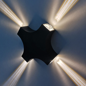 Lampada da parete per esterni a LED IP65 impermeabile 12W Cross Star 4 Illuminazione laterale per la decorazione del giardino