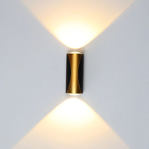 Lampada da parete a LED IP65 Lampada da parete da giardino moderna in alluminio per montaggio su superficie per esterni Applique da giardino a 360 gradi