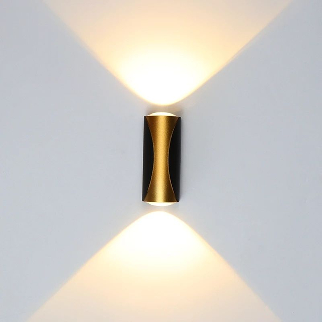 Lampada da parete a LED IP65 Lampada da parete da giardino moderna in alluminio per montaggio su superficie per esterni Applique da giardino a 360 gradi
