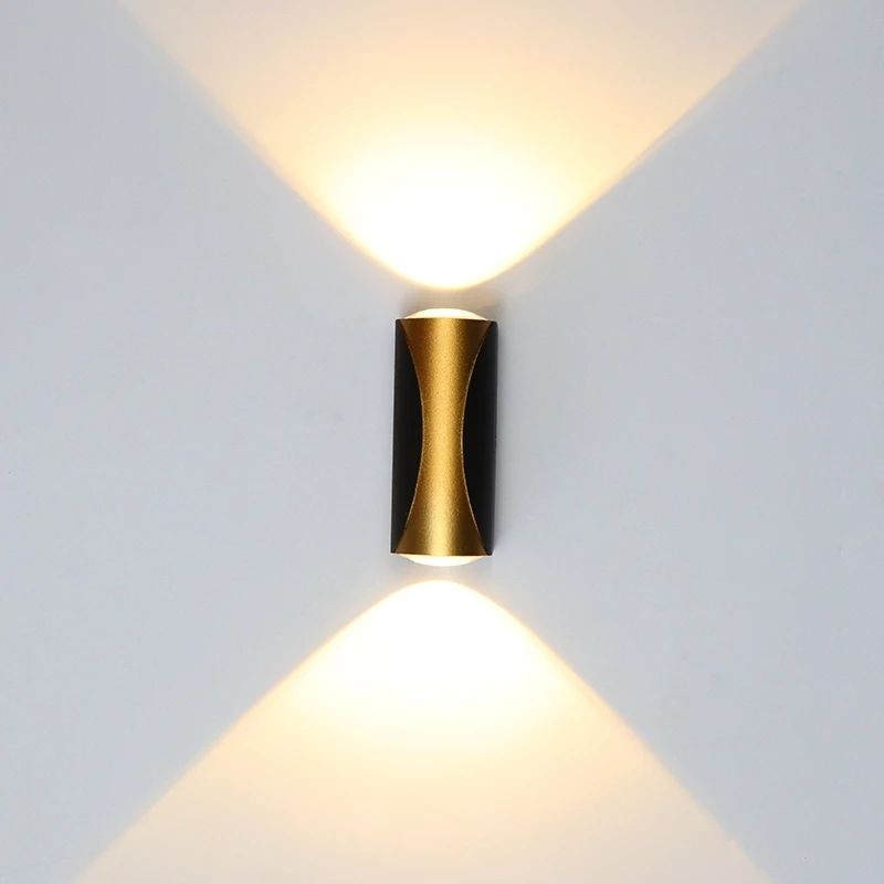 Lampada da parete a LED IP65 Lampada da parete da giardino moderna in alluminio per montaggio su superficie per esterni Applique da giardino a 360 gradi