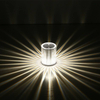 Lampada da tavolo in acrilico di vendita calda di Amazon Lampada da tavolo ricaricabile USB per regalo di festa Lampada da tavolo con telecomando a 16 colori che cambia