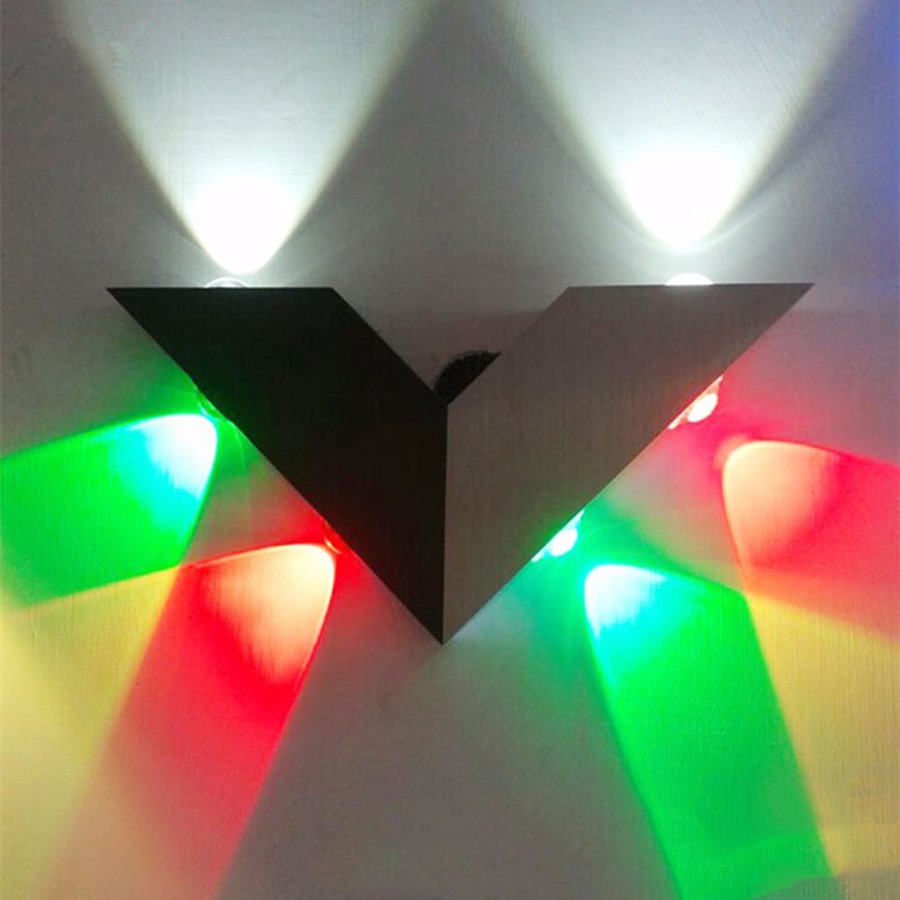 Lampada da parete a forma di V a luce decorativa a led e moderna lampada da parete per interni fabbrica di lampade da parete in alluminio lampada da parete a led