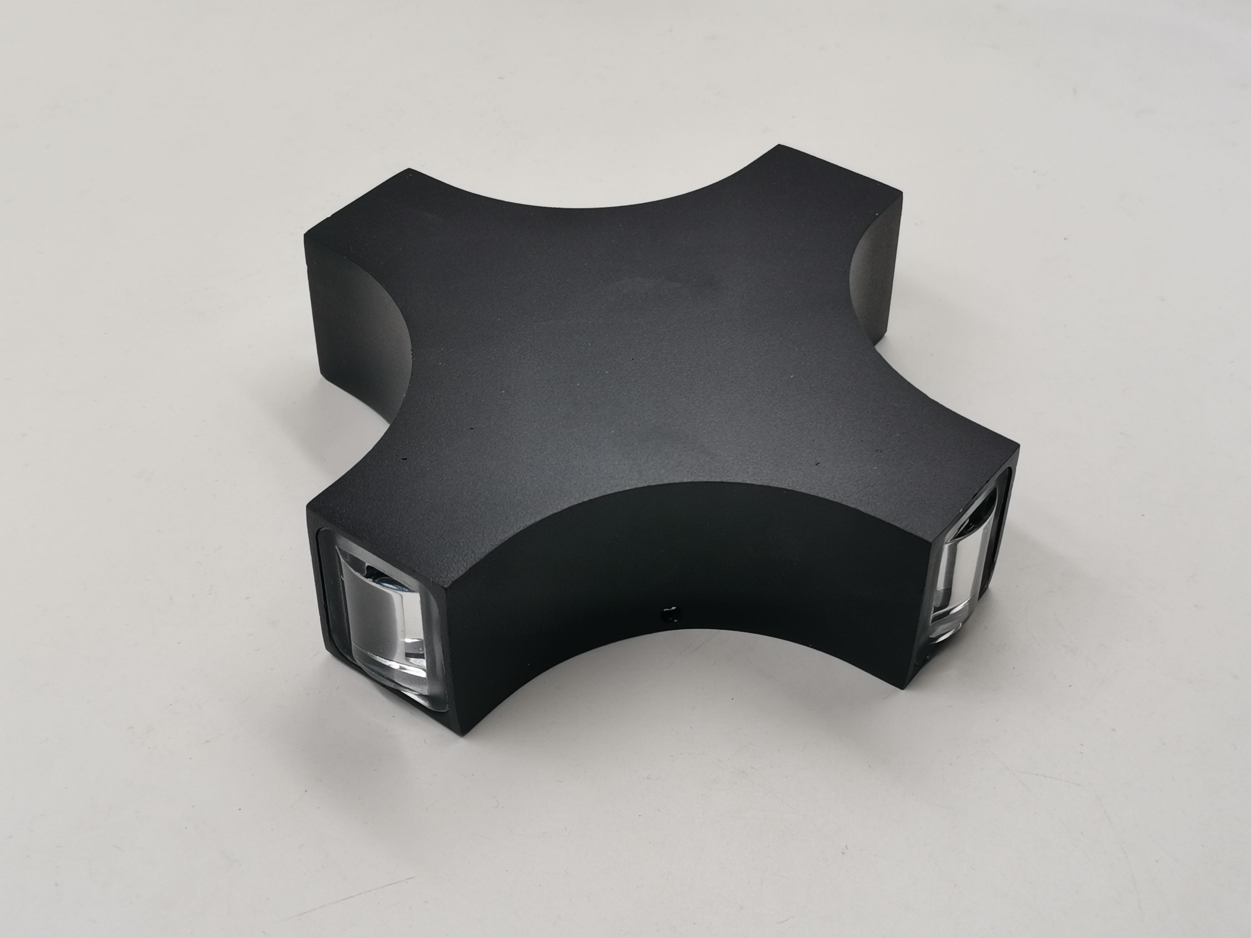 Nuova lampada da parete per esterni a LED 12W Cross Star 4 illuminazione laterale impermeabile IP65 per la decorazione del giardino