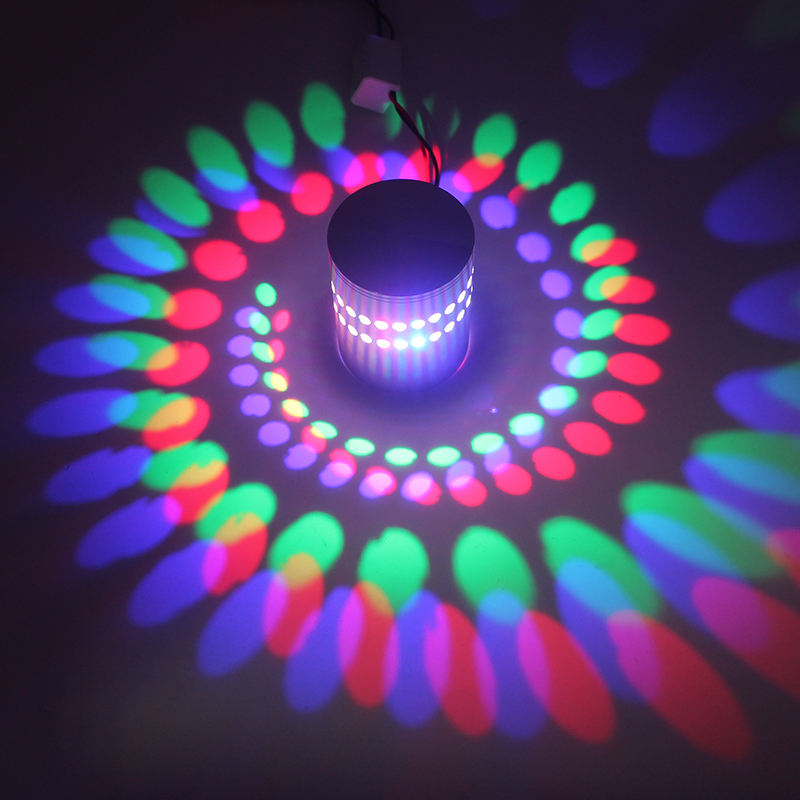 Luce mista di lampada da parete a foro a spirale con prezzo di fabbrica e fantasia moderna luce notturna per interni RGB con telecomando