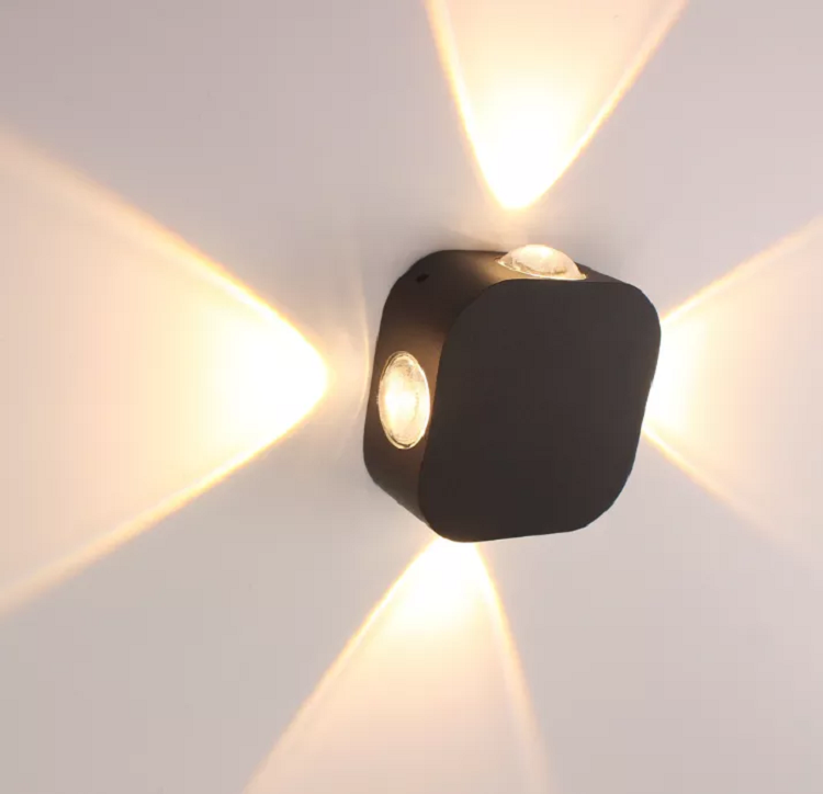 Applique da esterno impermeabile IP65 4W LED Applique da parete in alluminio Applique da parete da giardino a LED
