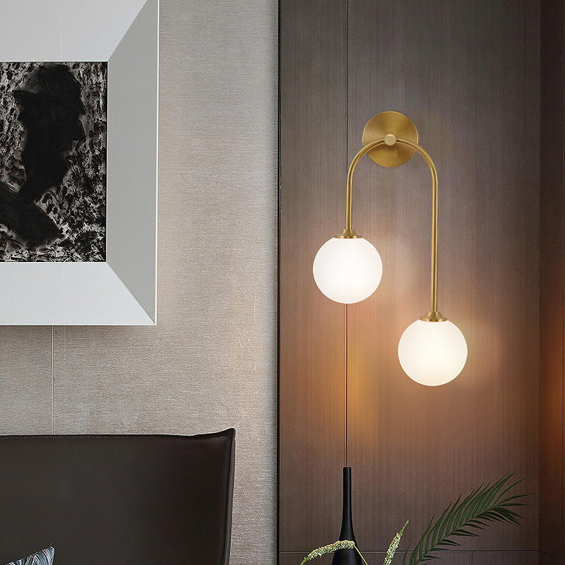 Nordic Modern 8W Lampada da parete Impermeabile Ip65 Led Alluminio Outdoor up Down Applique da parete per Garden Hotel Luminoso Corpo in vetro bianco