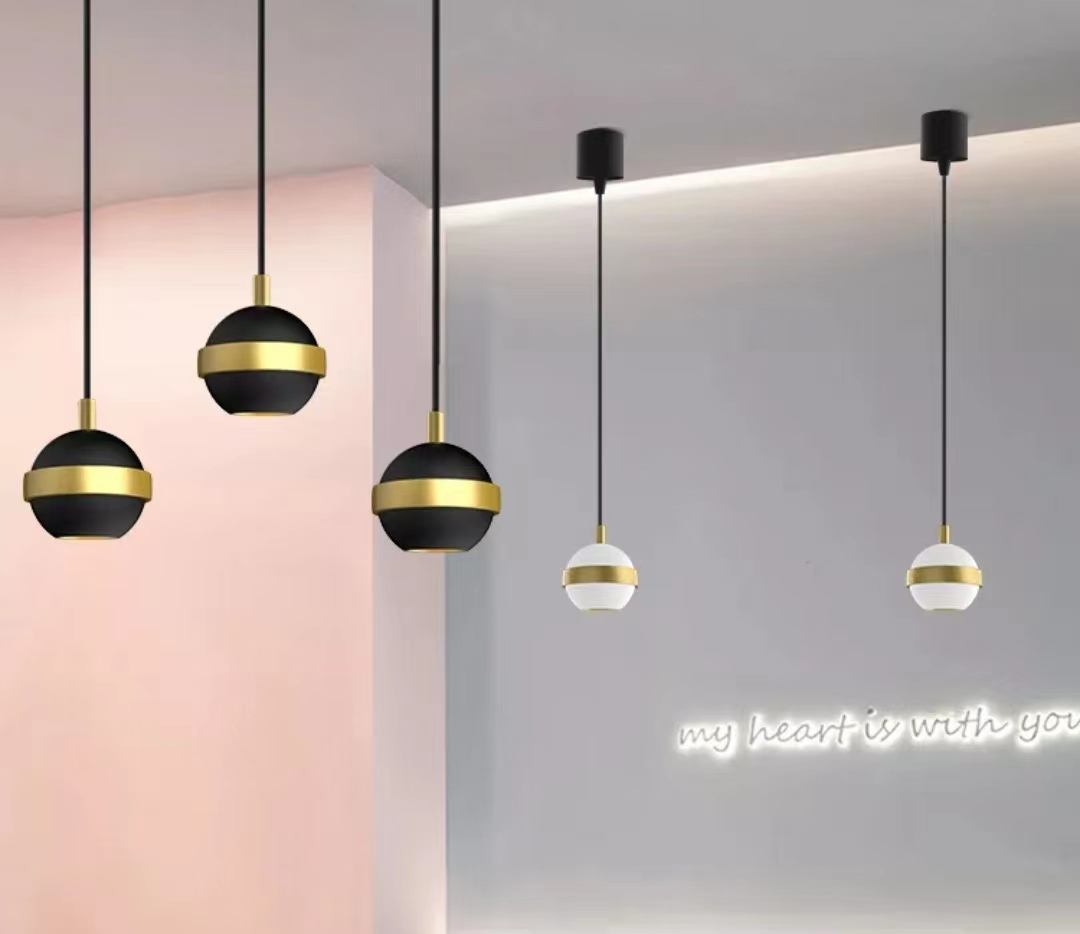 Lampadario di cristallo a LED Lampadario moderno Lampadario per sala da pranzo Lampadario ad anello per soggiorno Lampada a sospensione Lampadario di cristallo stile illuminazione decorativa