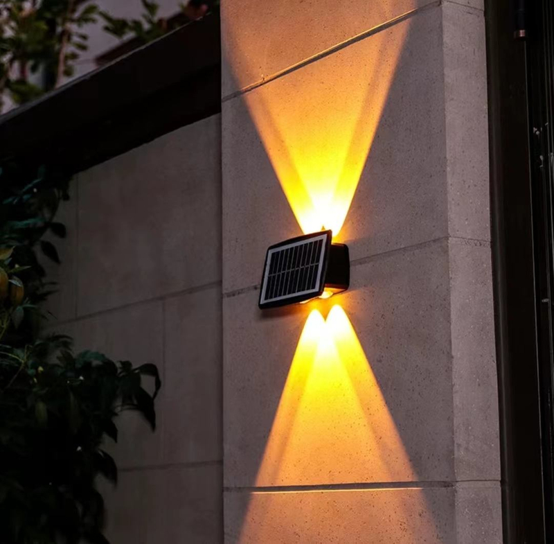 4LEDSolar applique da parete per esterni applique da parete a LED impermeabili per cortile Street Landscape Garden Decor lampada lampada da parete per esterni solare