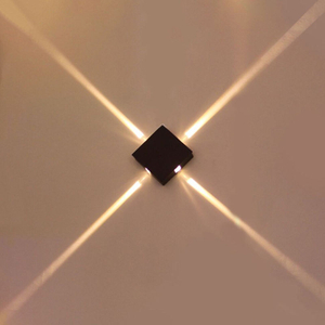 Lampada da parete a stella a croce a led quadrata di alta qualità da 4 W con luce da trucco per interni con prezzo di fabbrica