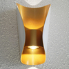 Lampada da parete per esterni impermeabile 6W 10W Sorgente LED su e giù Illuminazione Illuminazione da giardino per portico moderna e minimalista per interni