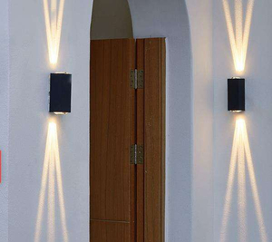Lampada da parete a tre raggi a conchiglia nera da 6W IP65 applique da parete per esterni impermeabile Lampione da giardino Lampione stradale 