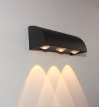 Prezzo di fabbrica della luce della parete del giardino delle lampade del cortile della lampada da parete IP65 impermeabile all'aperto semplice moderna moderna