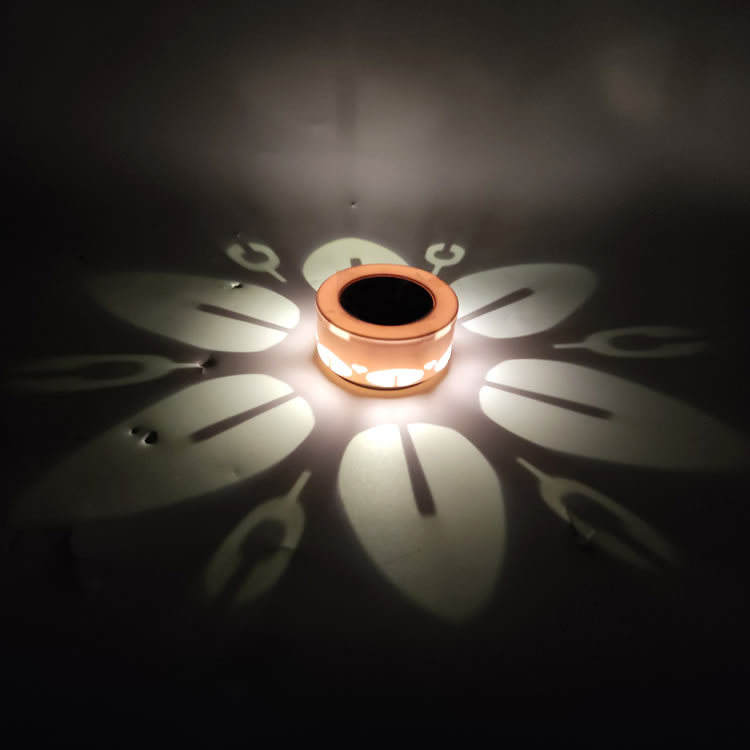 Luci da giardino Luce solare a LED RGB per esterni che cambia colore Lampada da prato a percorso solare per l'illuminazione del paesaggio della decorazione del giardino