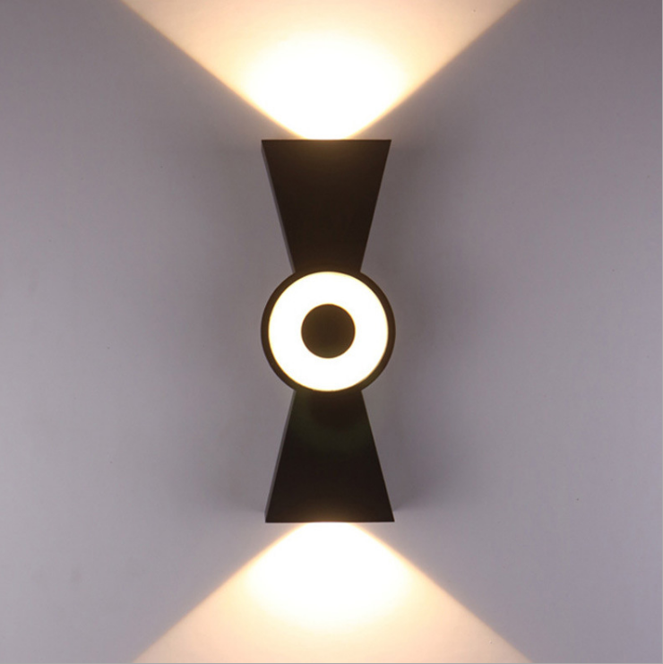 Lampade produttori di lampade da parete per esterni Applique da parete a Led Rgb con prezzo all'ingrosso applique da parete per esterni nera