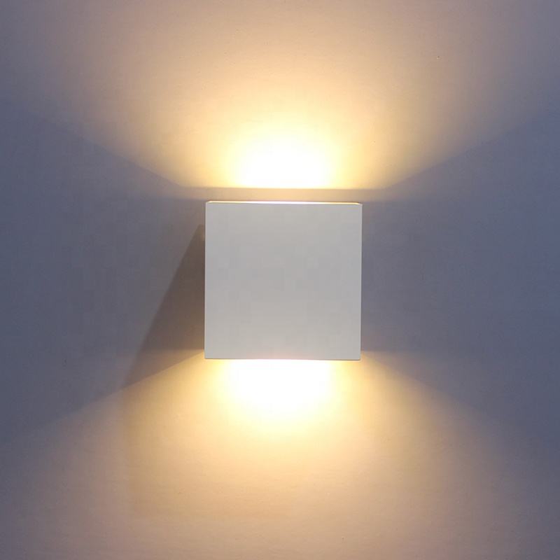 Stile industriale 12W AC85-265V Impermeabile IP65 Fascio regolabile Alluminio Outdoor LED Cubo Impermeabile Applique da parete Applique