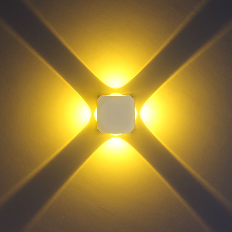 L'arte decorativa ha condotto la lampada da parete leggera del marciume del pesce e la luce notturna moderna dell'interno.