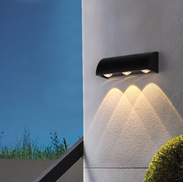 2023 Lampada da parete per personalità nordica Lampada da parete per soggiorno a led semplice Lampada da parete per corridoio dell'hotel Illuminazione su e giù