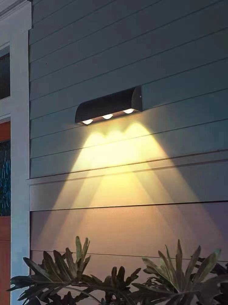 prezzo di fabbrica impermeabile esterno semplice moderno della parete del giardino delle lampade del cortile della lampada da parete IP65 LED di 3W