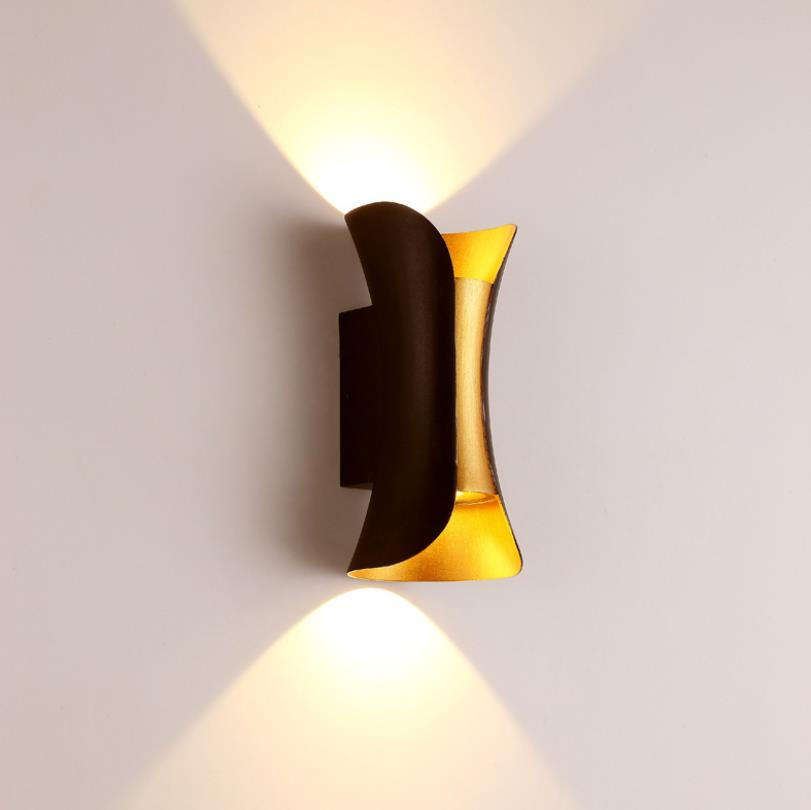Lampada da parete impermeabile a vita grande da 10W Lampada da parete a vita a led decorativa decorativa e moderna luce notturna per esterni IP65