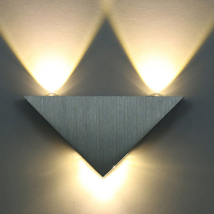 Miglior vendita moderna lampada da parete a led triangolare creativa 3W 9W per illuminazione di interni