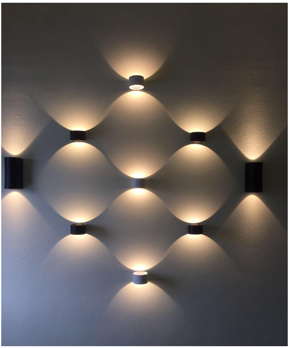 5W bianco caldo / luce fredda Applique da parete circolare per decorare interni illuminare le luci Lampada da parete a LED nera / bianca luce su e giù